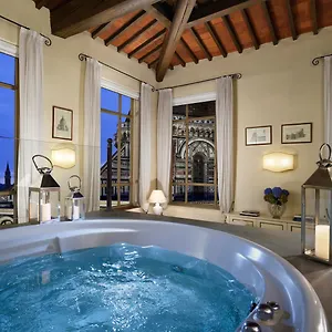 3* Hotel Palazzo Niccolini Al Duomo Residenza D'epoca