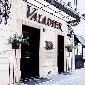 Valadier 4*, Roma İtalya
