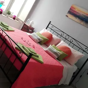 Casa Agnes , Syracuse Italia